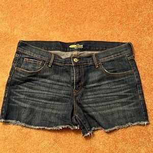 Old Navy Womens Diva denim shorts
